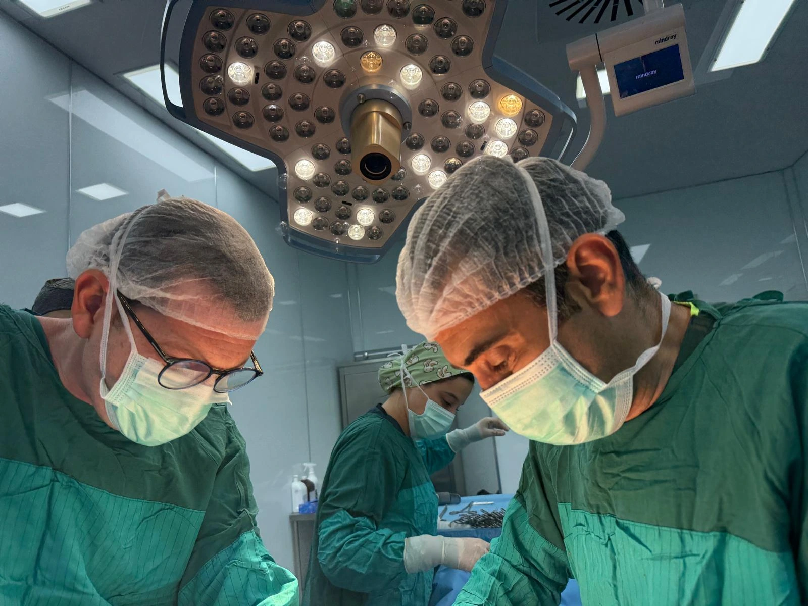 Kanser Cerrahisine Neden İki Cerrah Girmeli?